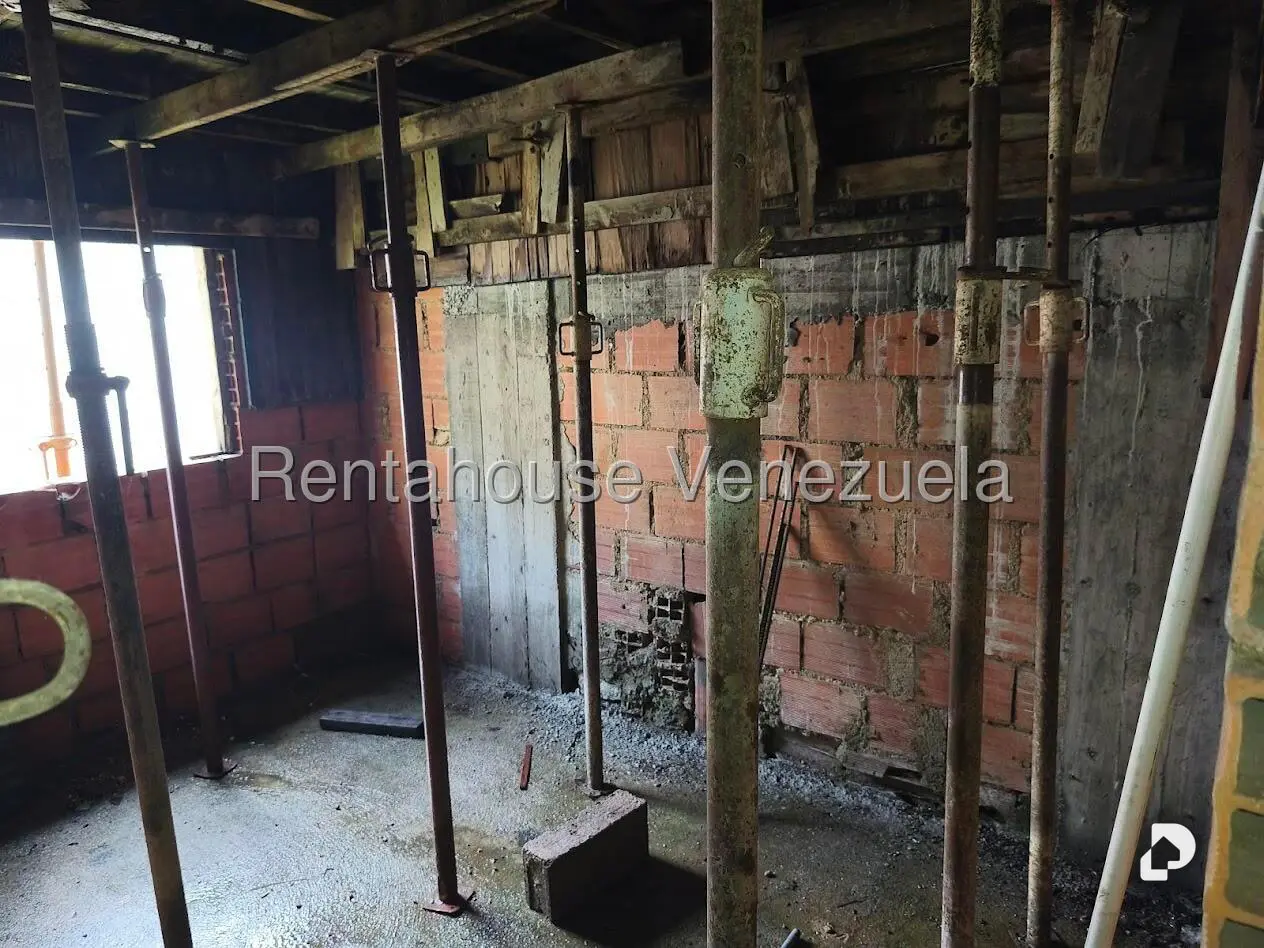 Casa en Miranda, Caracas – 21