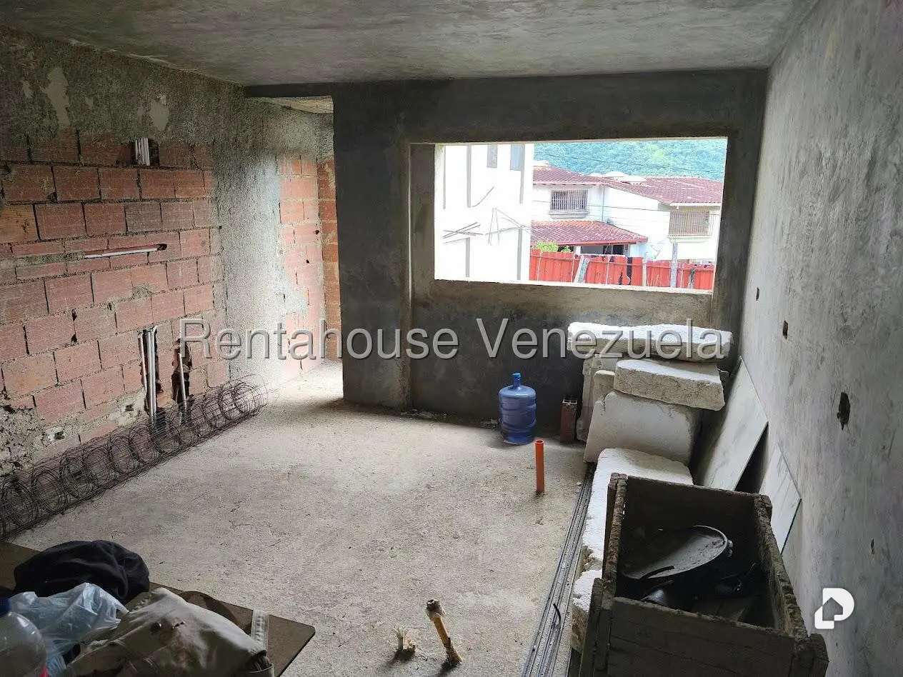 Casa en Miranda, Caracas – 13