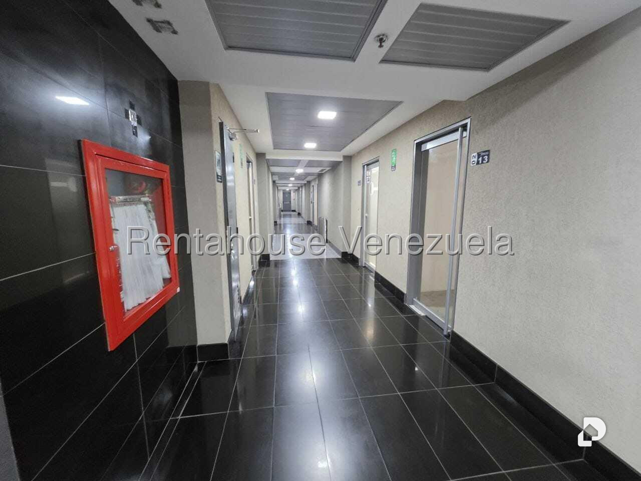 Local comercial en Macaracuay, Caracas – 4