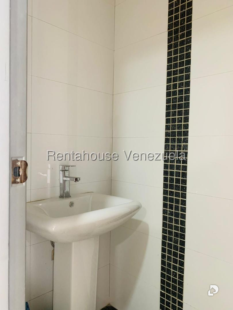 Local comercial en Macaracuay, Caracas – 8