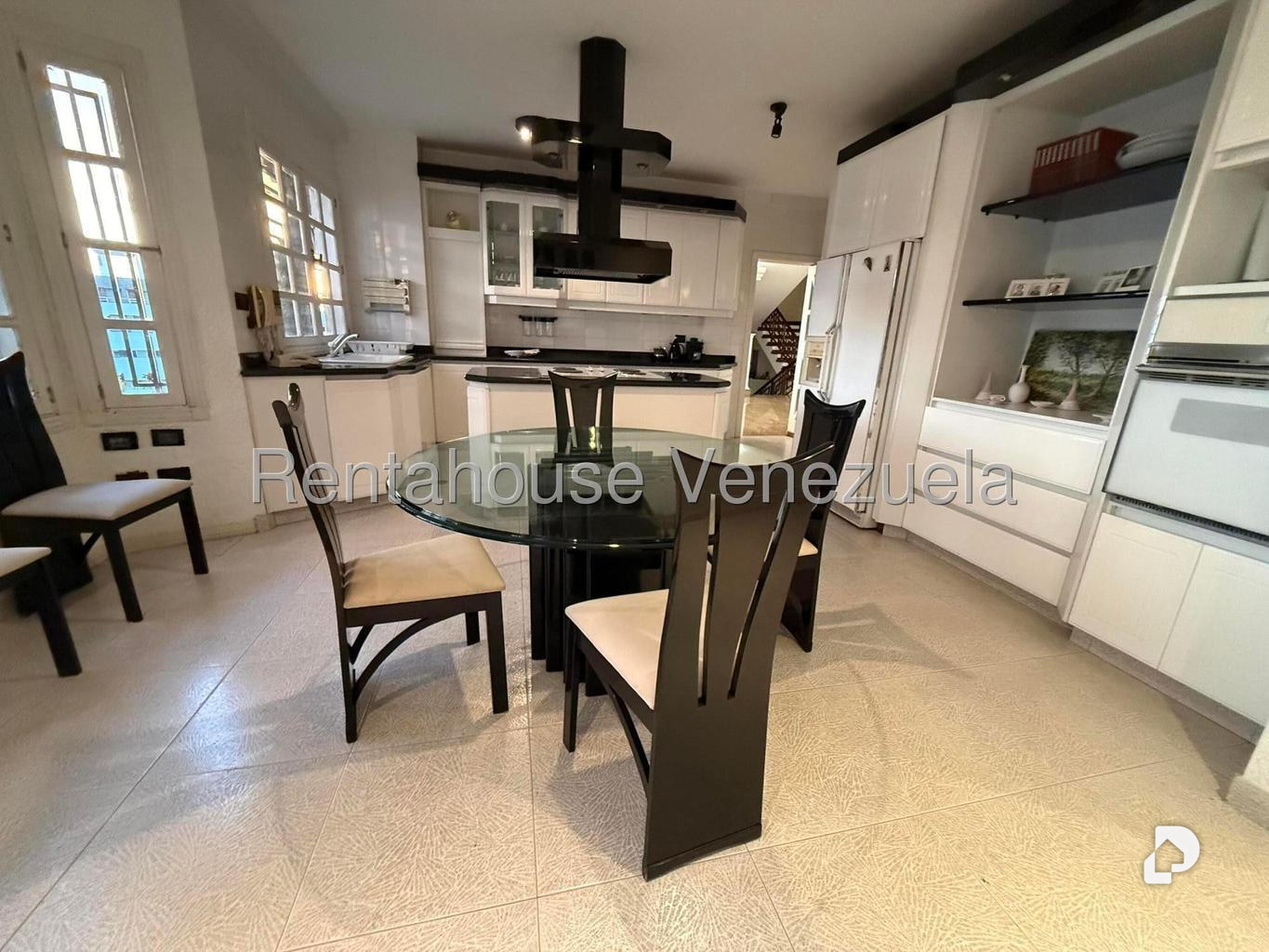 Casa en Los Samanes, Caracas – 24