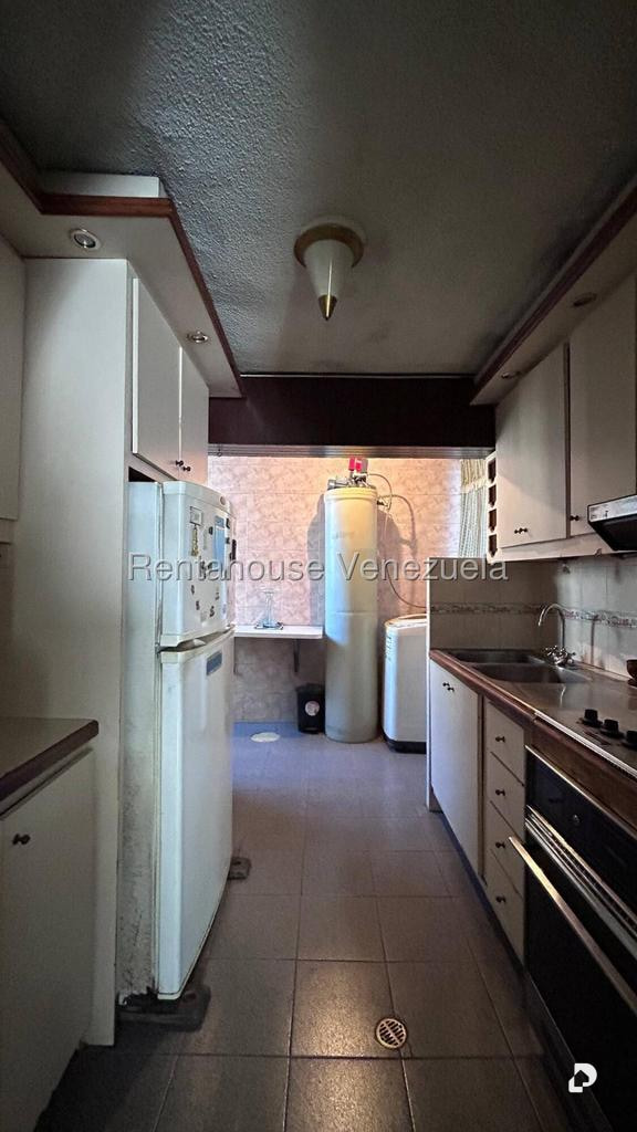 Apartamento en Buena Vista, Caracas – 16