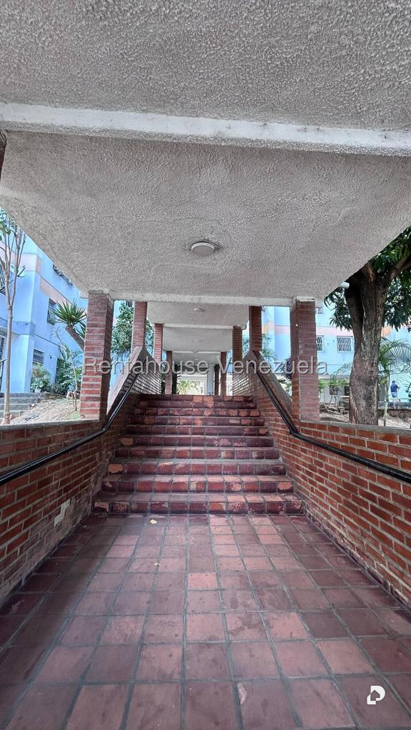 Apartamento en Buena Vista, Caracas – 2
