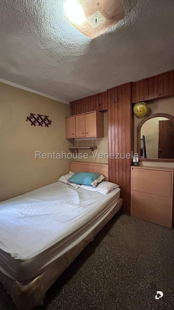 Apartamento en Buena Vista, Caracas – 13
