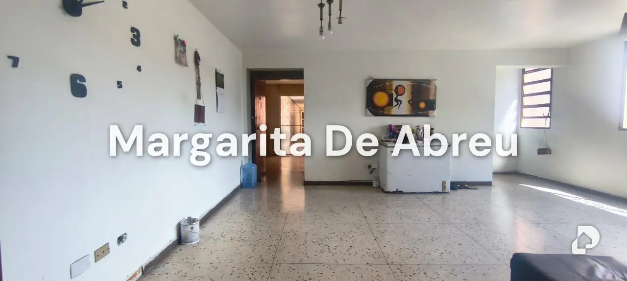 Apartamento en Los Palos Grandes, Caracas – 10