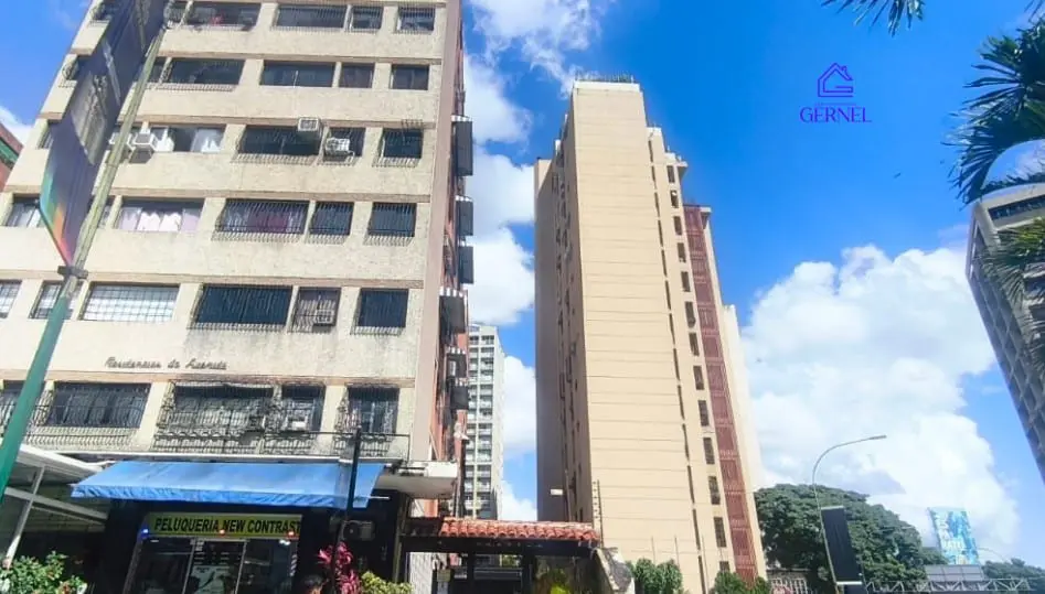 Apartamento en Los Palos Grandes, Caracas - 1