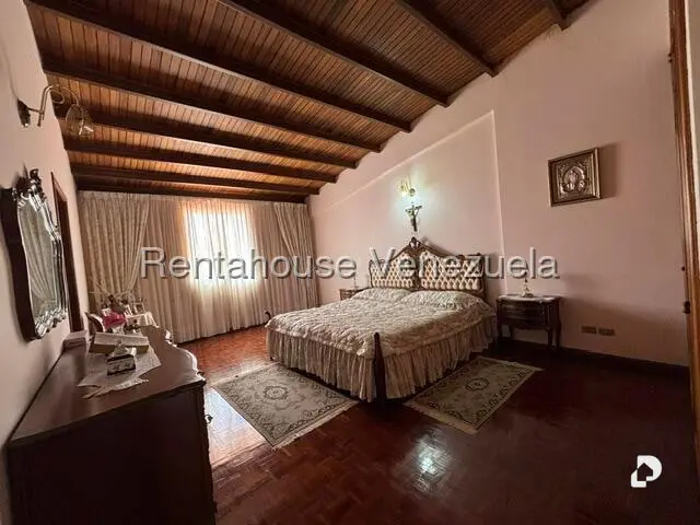 Casa en Macaracuay, Caracas – 12