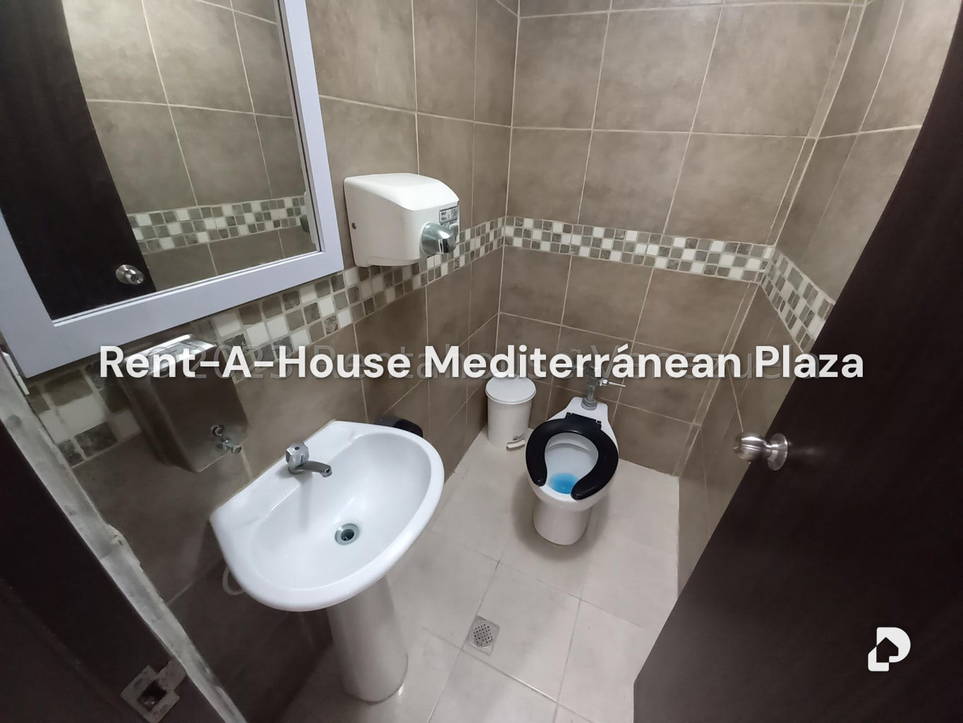 Local comercial en Los Guayabitos, Naguanagua – 11