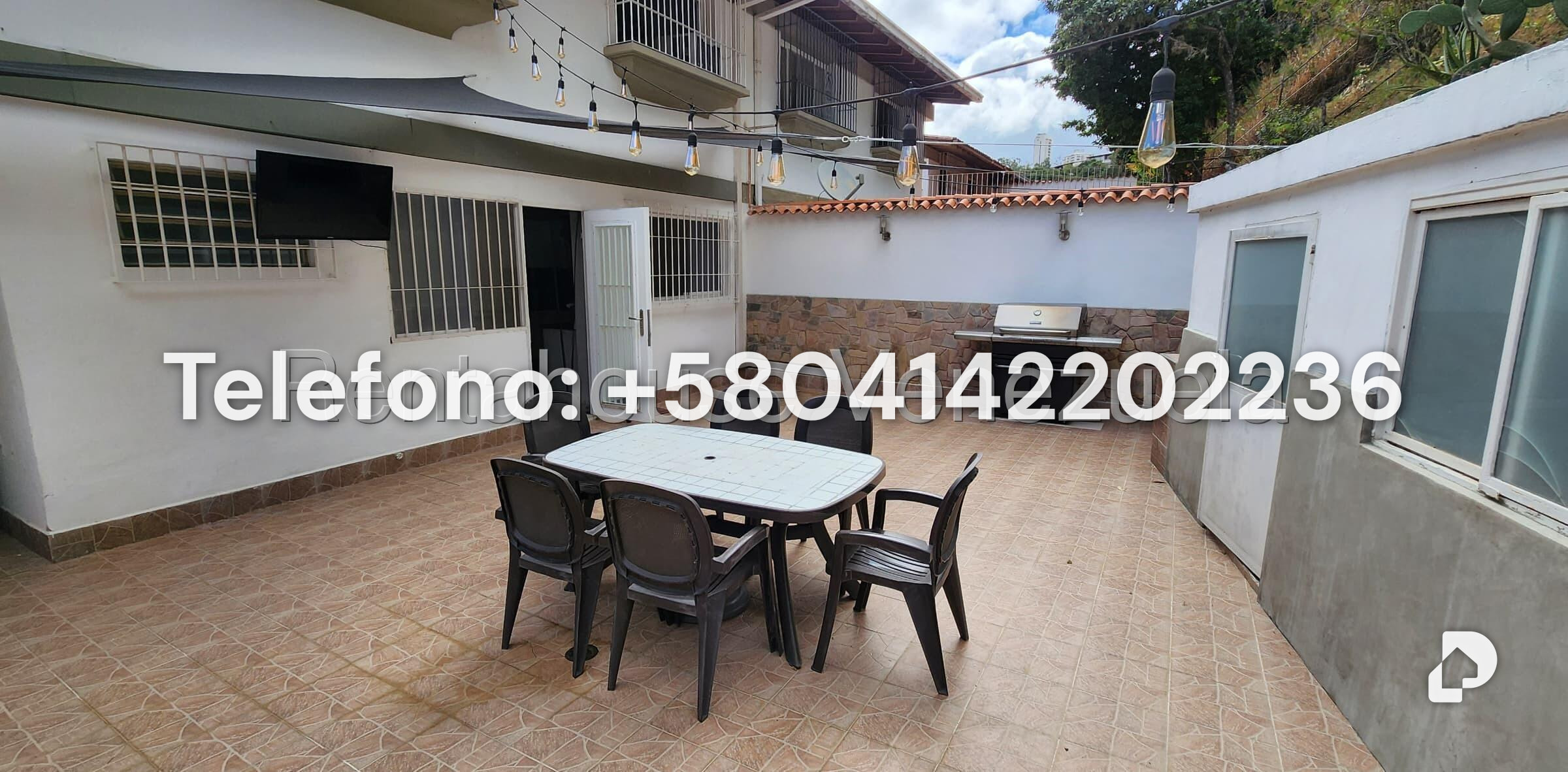 Casa en Alto Prado, Caracas – 24