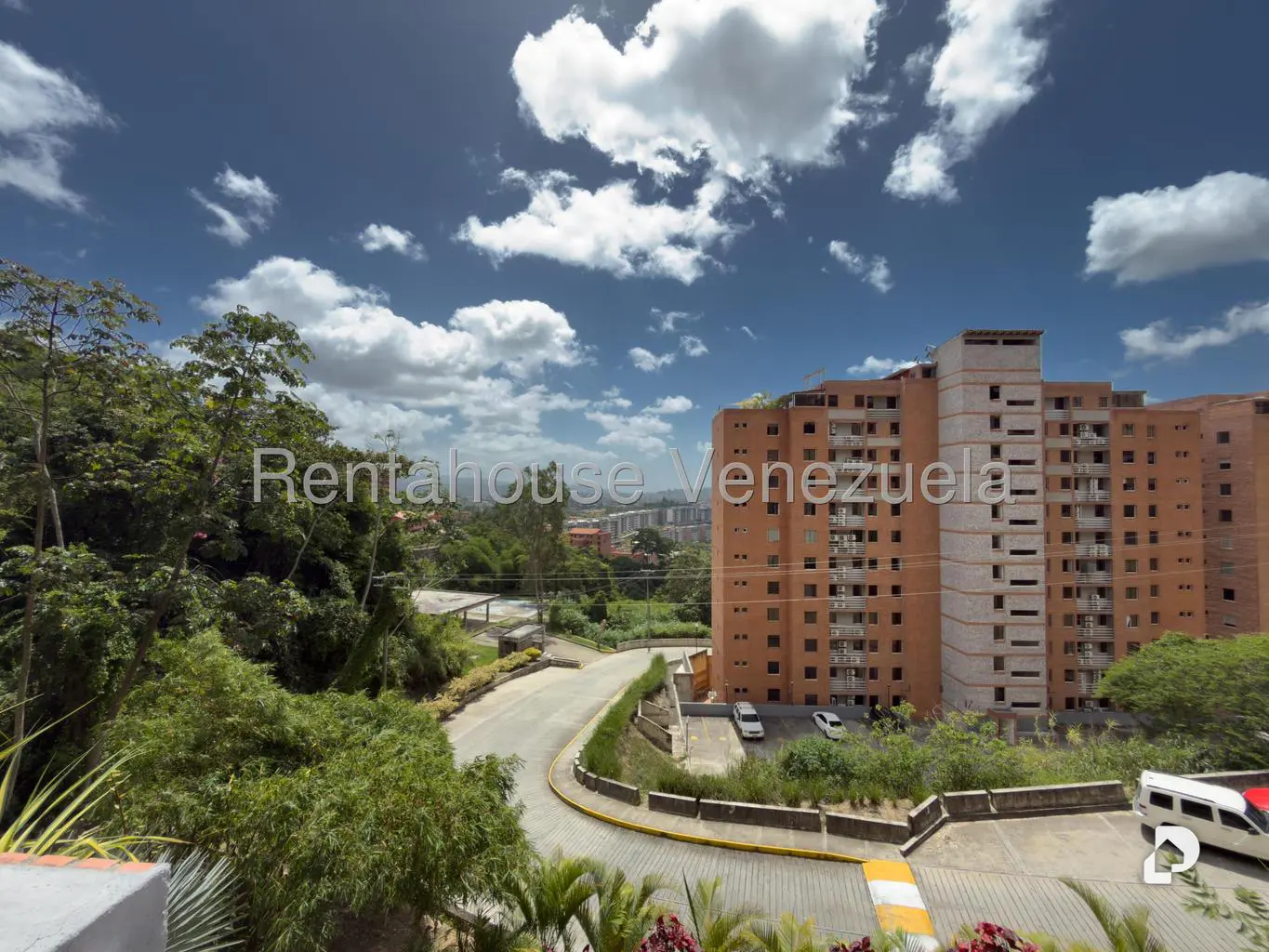 Apartamento en Colinas de La Tahona, Caracas – 25