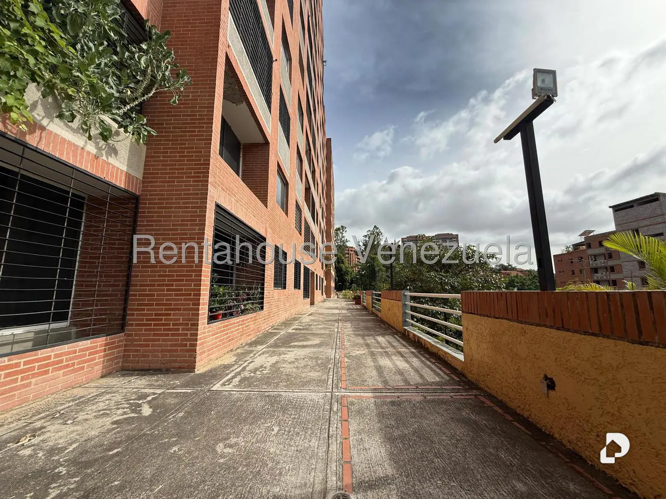Apartamento en Colinas de La Tahona, Caracas – 3