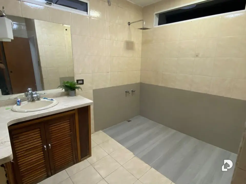 Casa en Urbanización Club Hípico Las Trinitarias, Barquisimeto – 16
