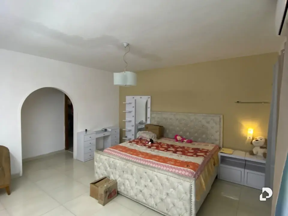 Casa en Urbanización Club Hípico Las Trinitarias, Barquisimeto – 13