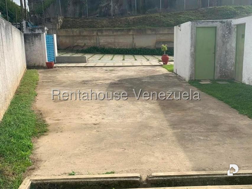 Casa en Alto Hatillo, Caracas – 2
