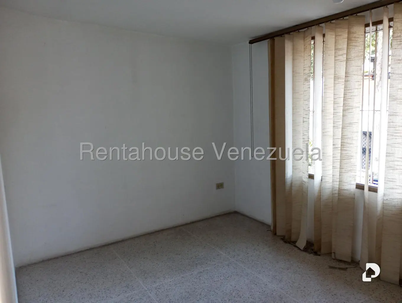 Casa en Palo Verde, Caracas – 20