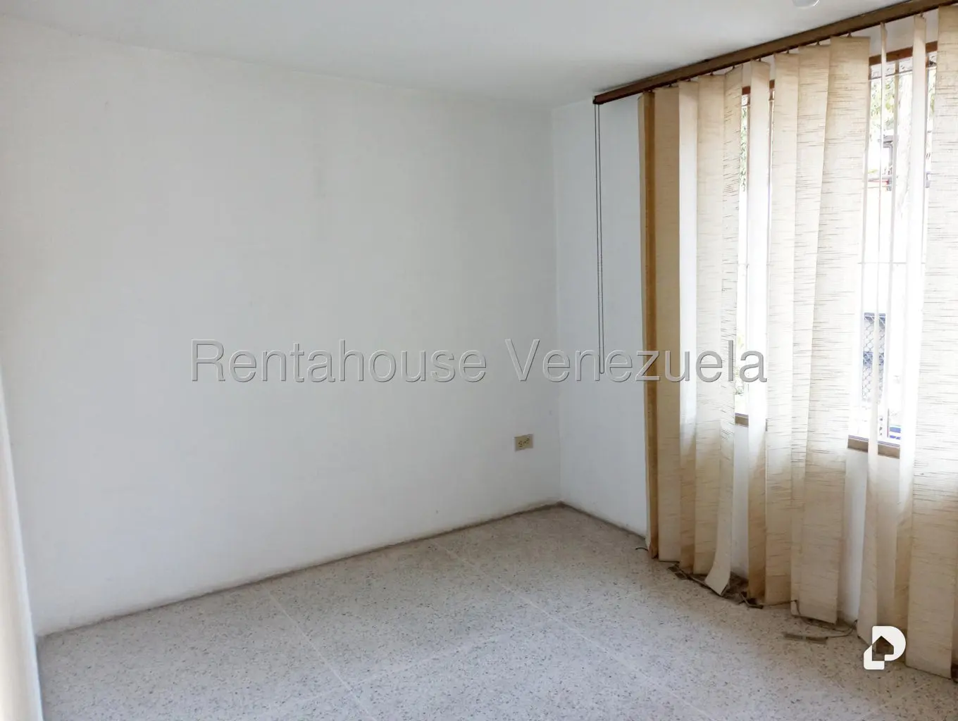 Casa en Palo Verde, Caracas – 12
