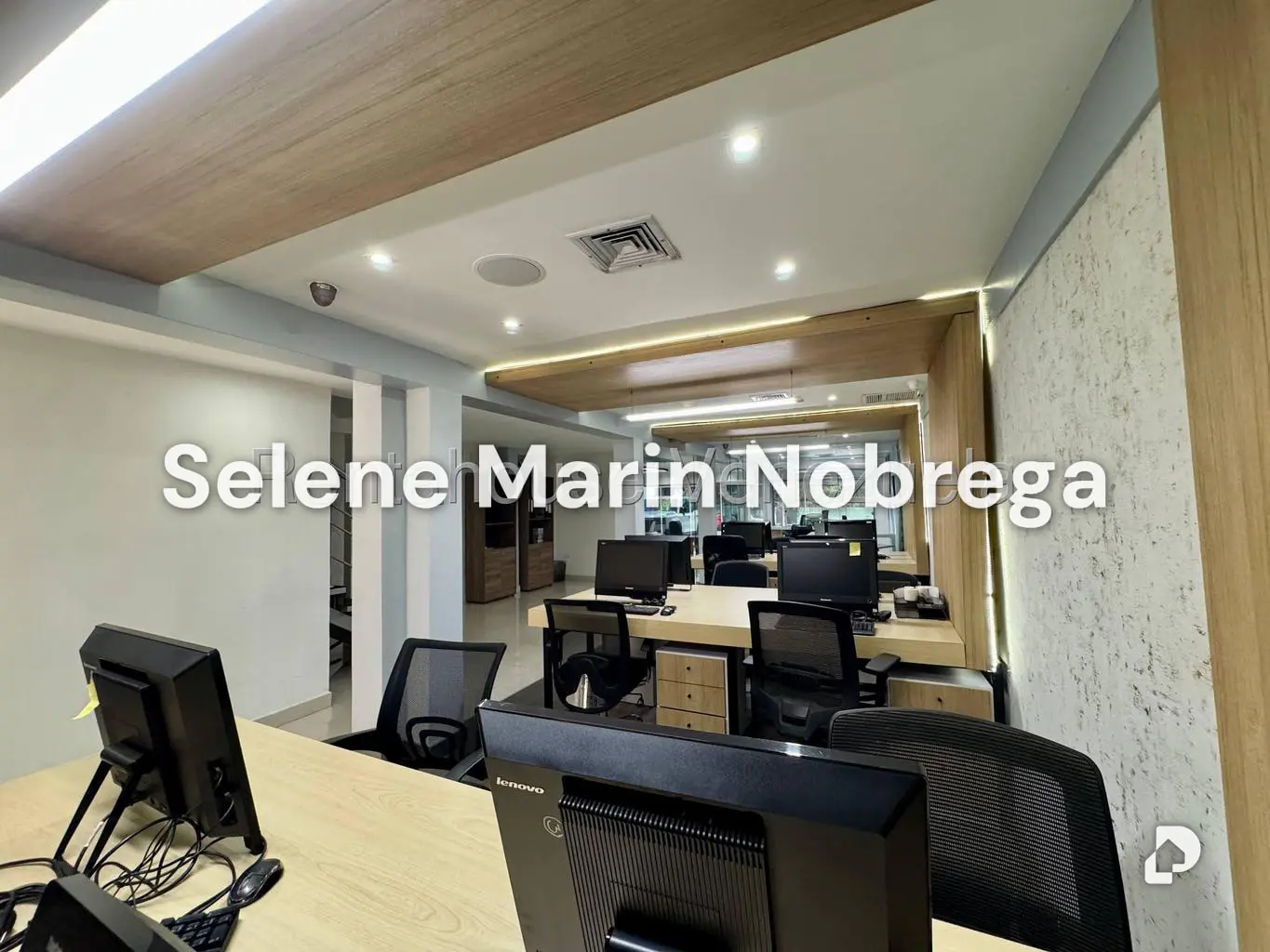 Local comercial en Chuao, Caracas – 24