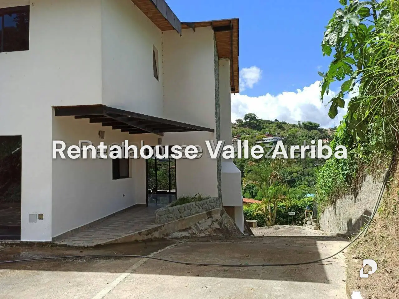 Casa en El Amarillo, San Antonio de Los Altos – 2
