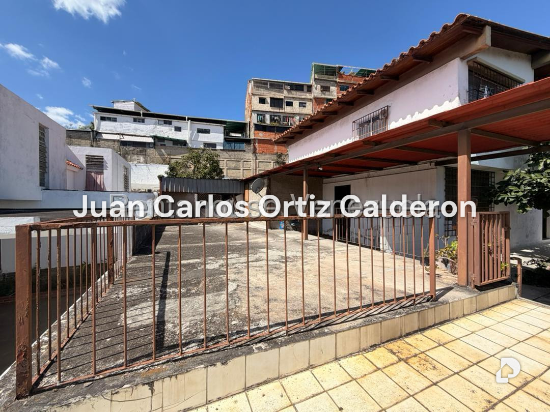 Casa en La Trinidad, Caracas – 1