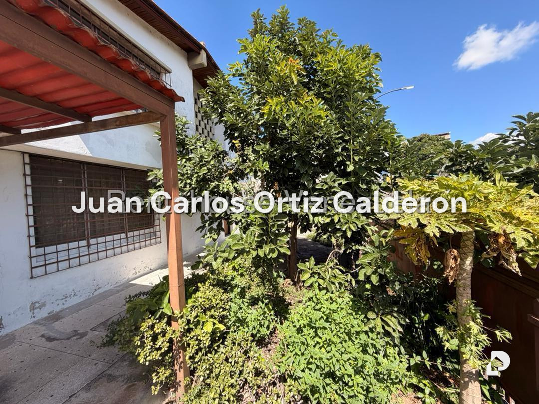 Casa en La Trinidad, Caracas – 2