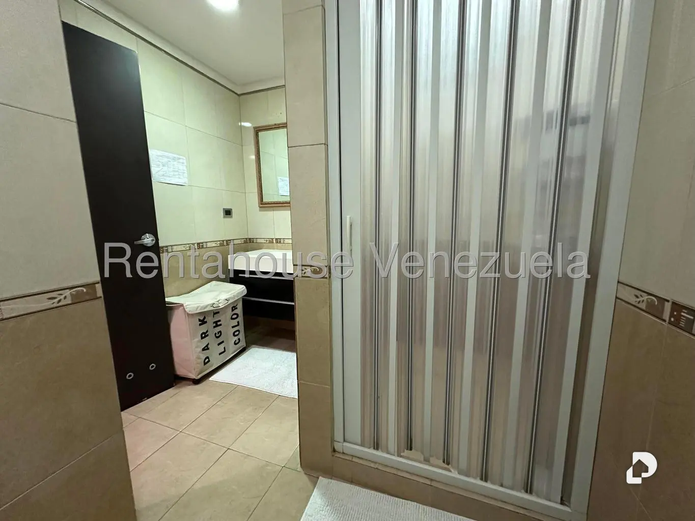 Apartamento en Lomas del Sol, Caracas – 28