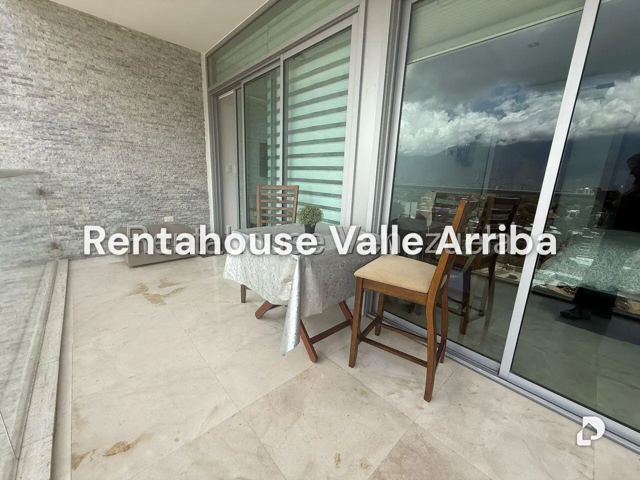 Apartamento en Santa Fe Sur, Caracas – 10