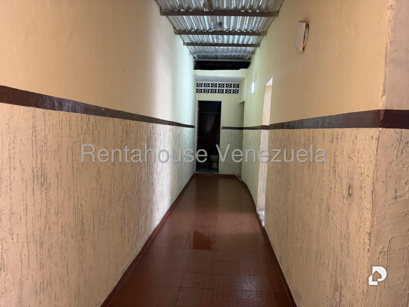 House in El Paraíso, Caracas – 14