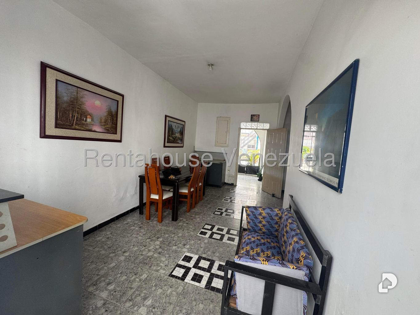 House in El Paraíso, Caracas – 13