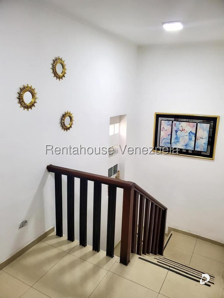 House in El Paraíso, Caracas – 21