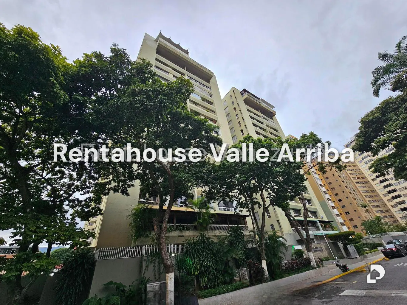 Apartamento en Santa Fe Norte, Caracas – 1