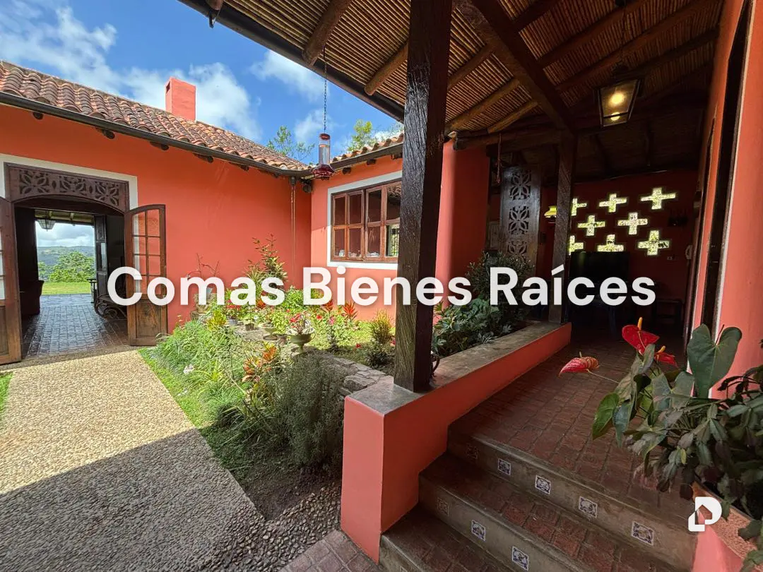 Casa en Oripoto, Caracas – 18