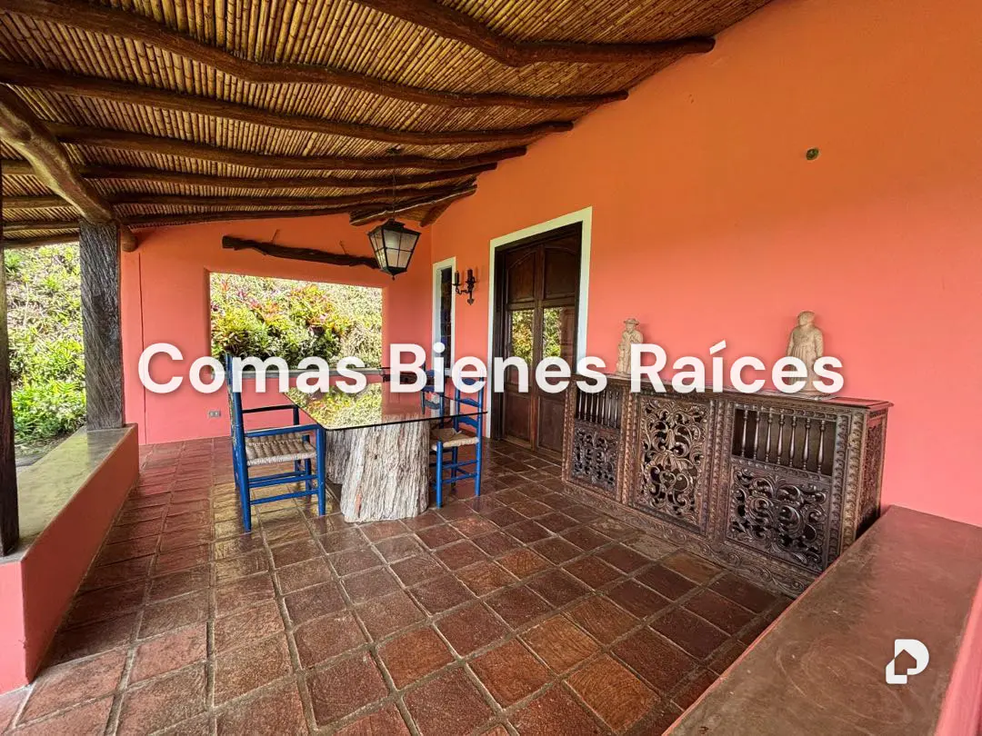 Casa en Oripoto, Caracas – 17