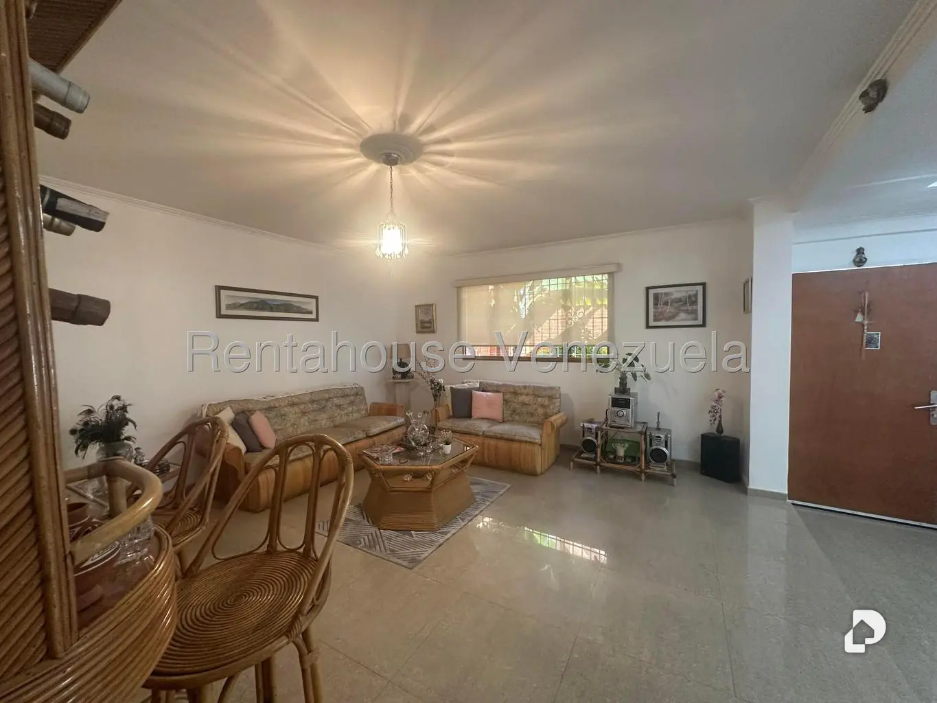 Casa en La Trinidad, Caracas – 15