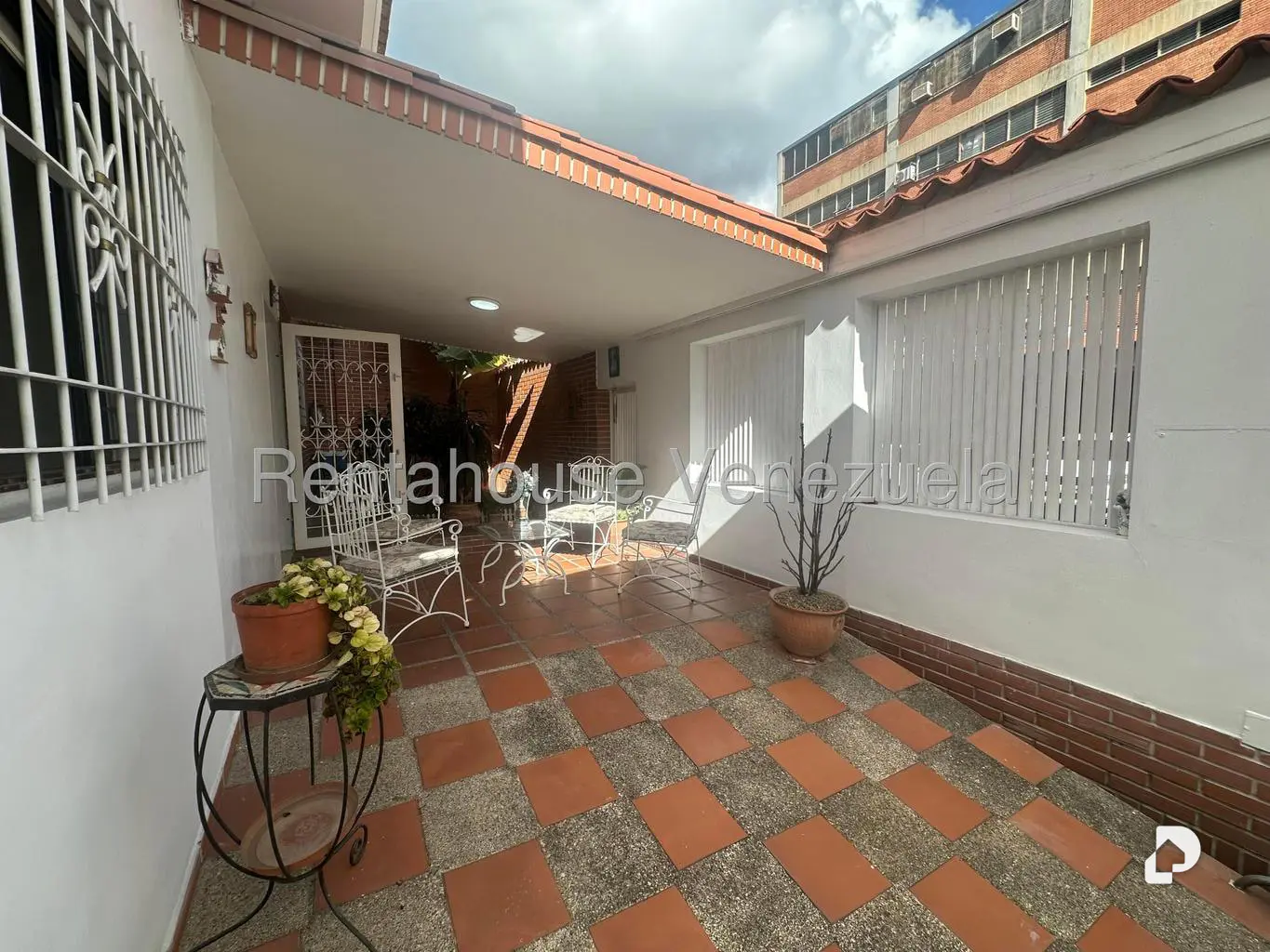 Casa en La Trinidad, Caracas – 7