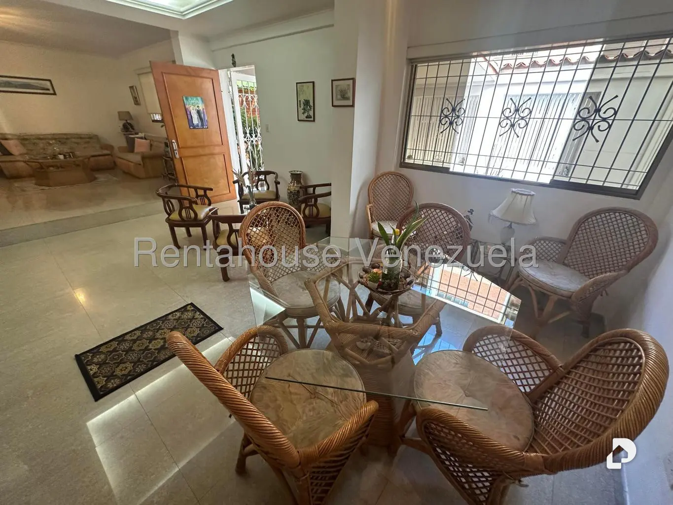 Casa en La Trinidad, Caracas – 10