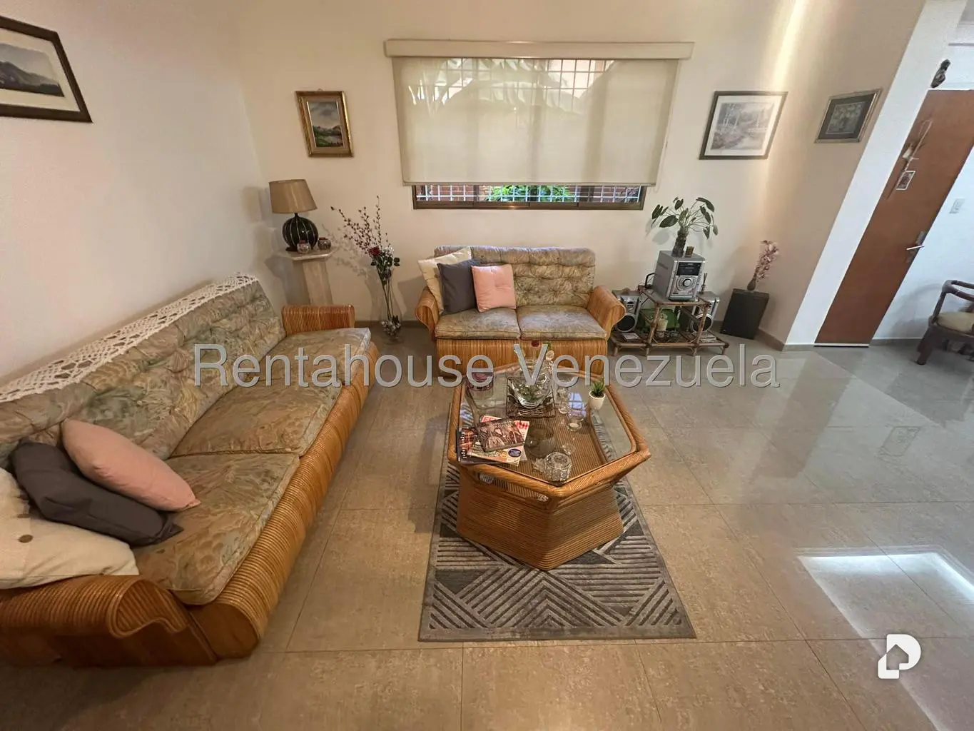 Casa en La Trinidad, Caracas – 16