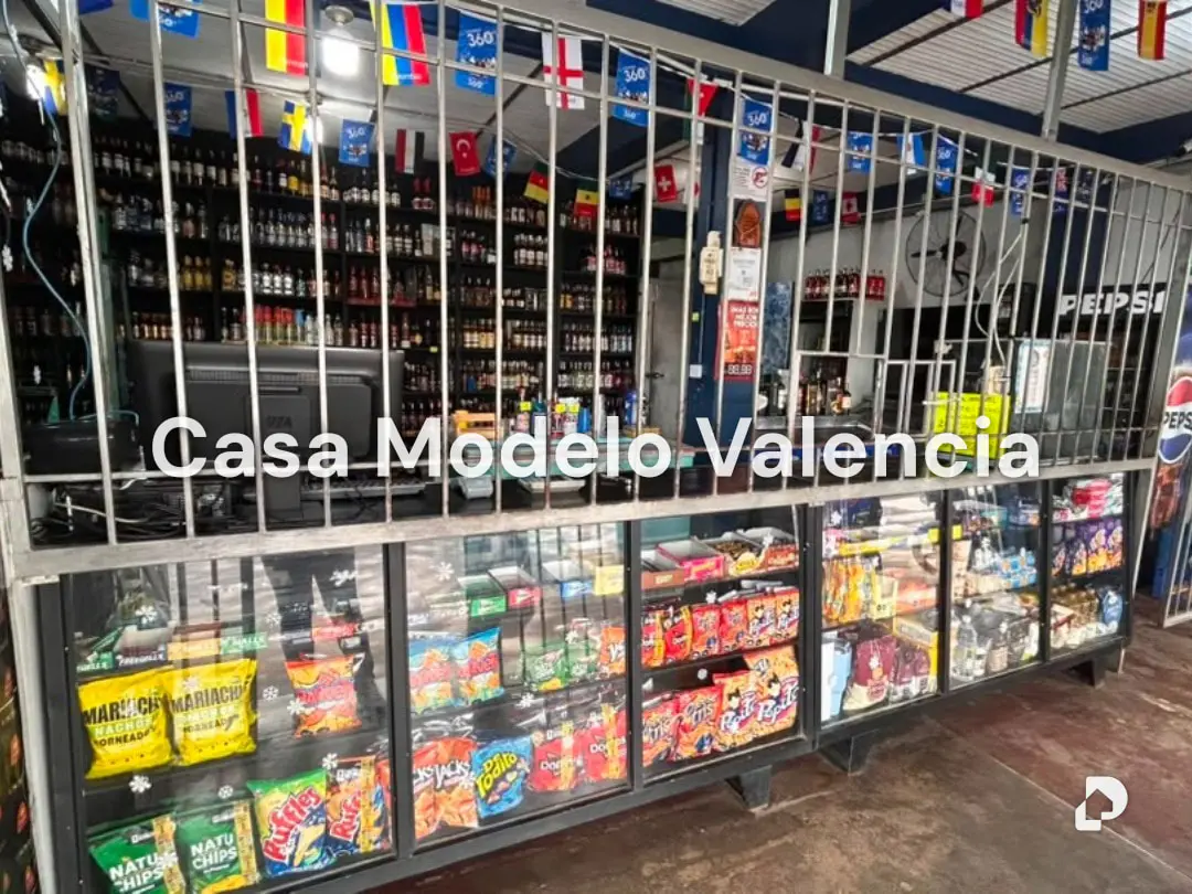 Commercial space in Tinaco – 9