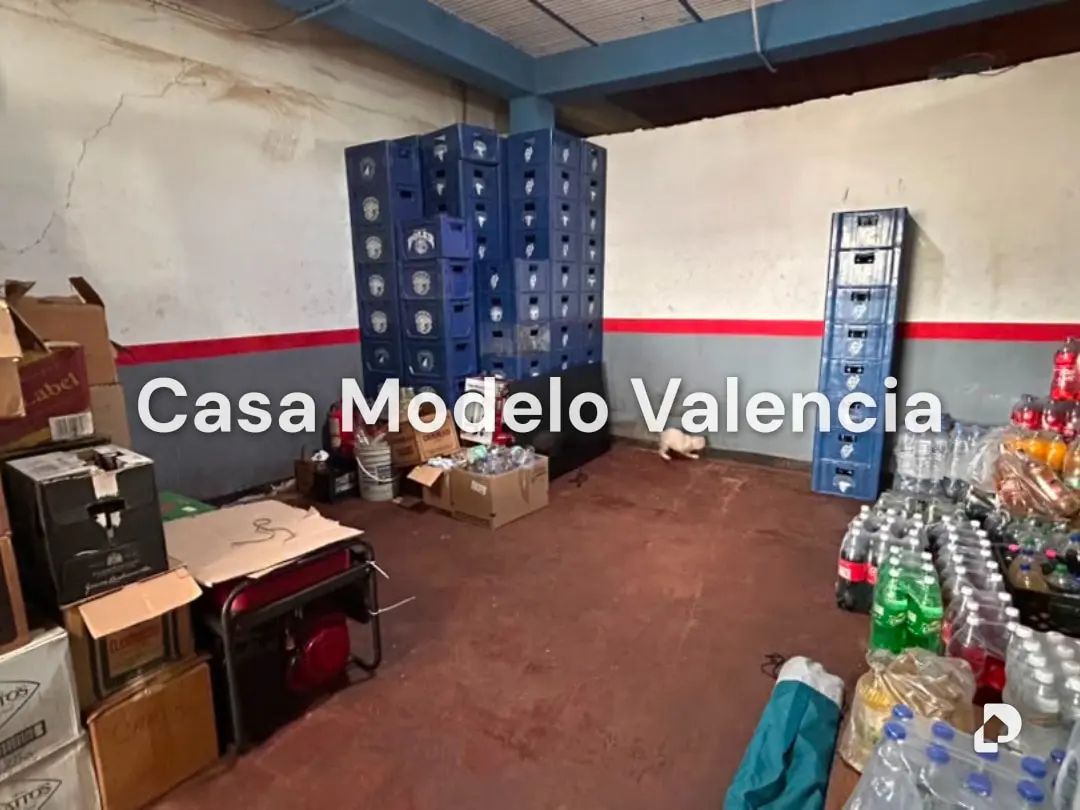 Commercial space in Tinaco – 10