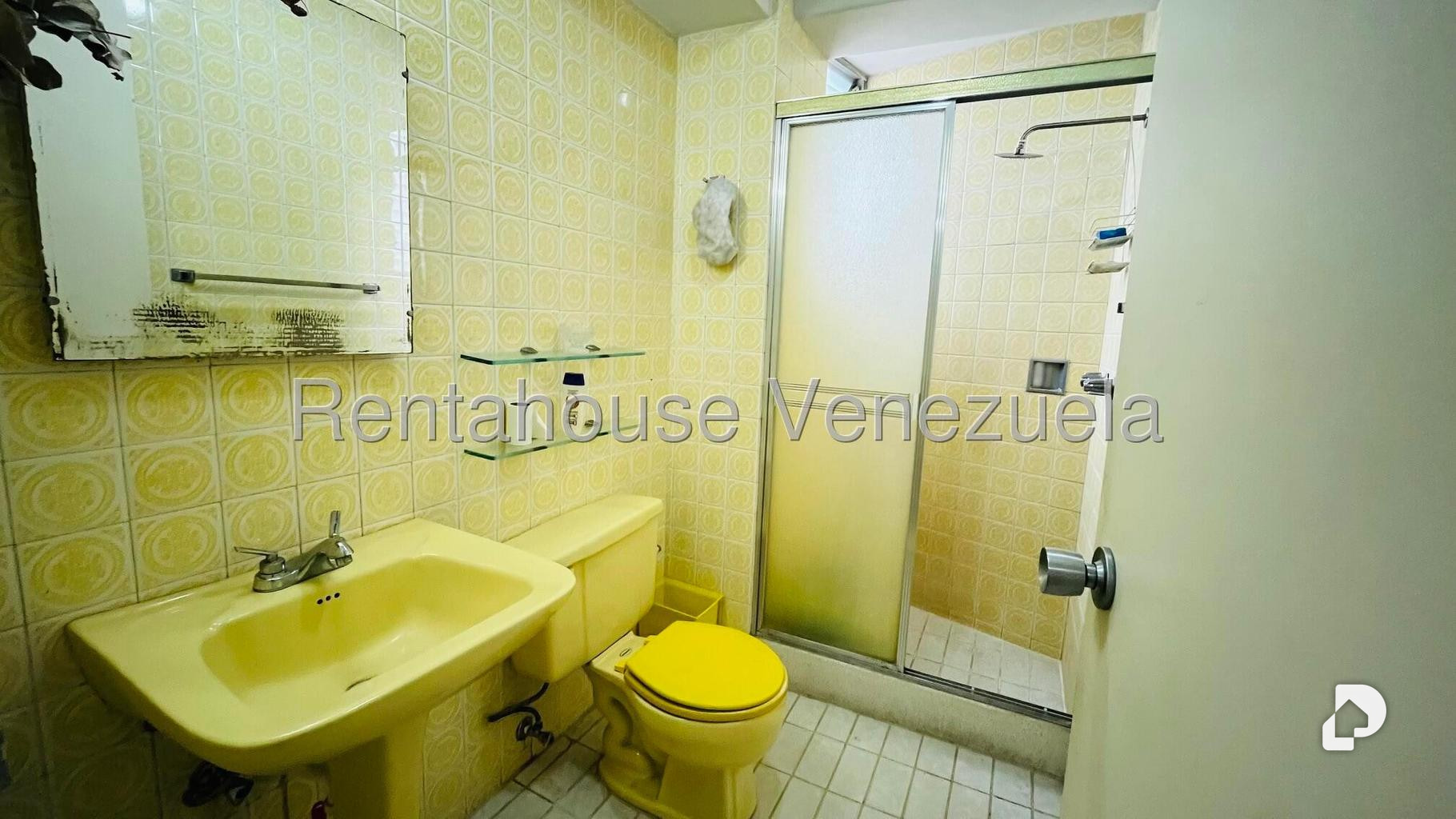 Apartment in La Urbina, Caracas – 17