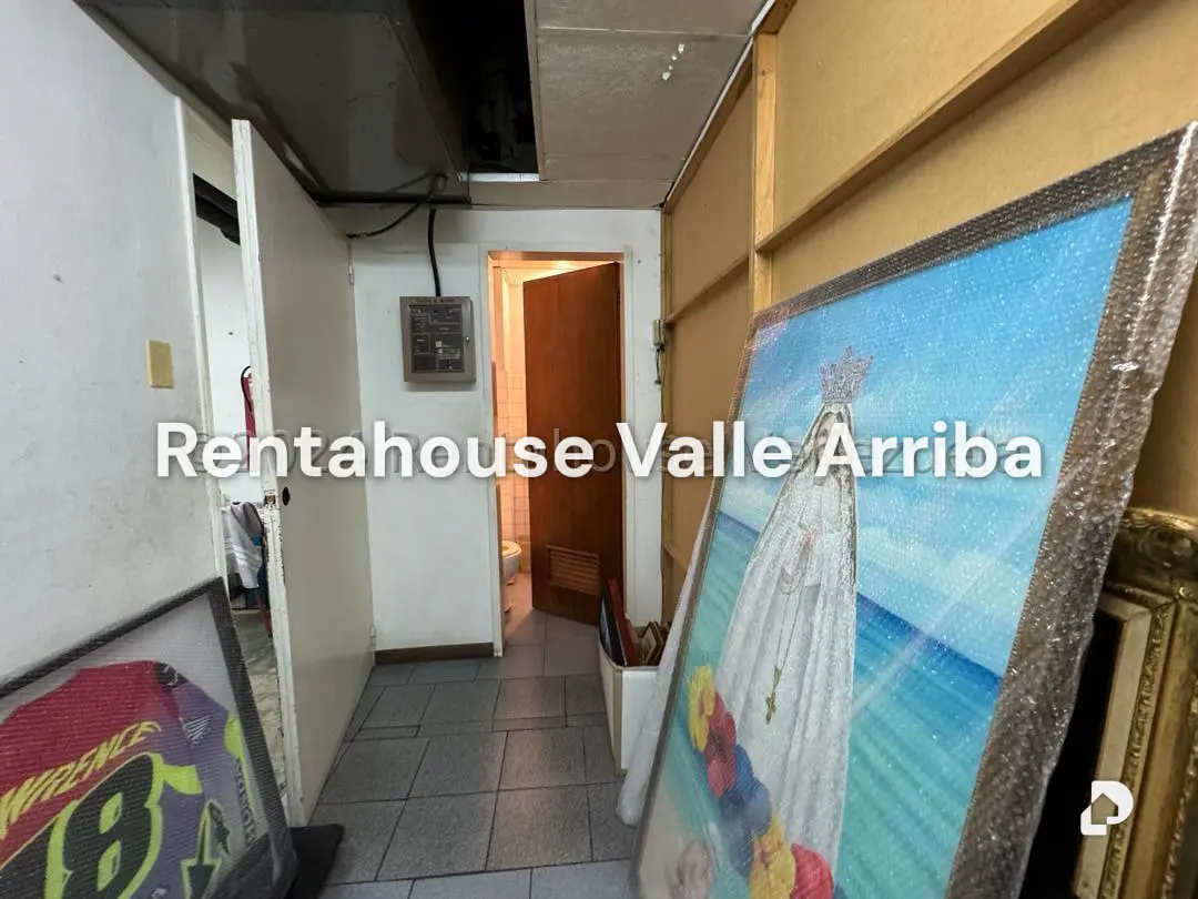 Local comercial en El Cafetal, Caracas – 10