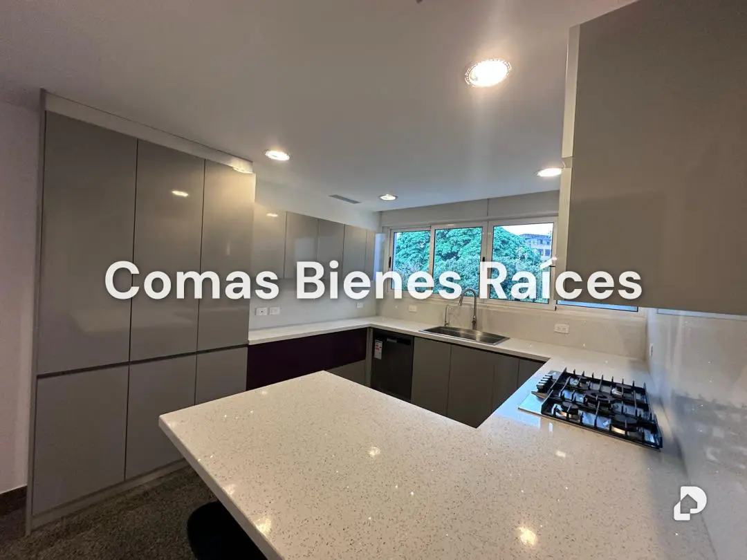 Apartamento en Los Palos Grandes, Caracas – 9