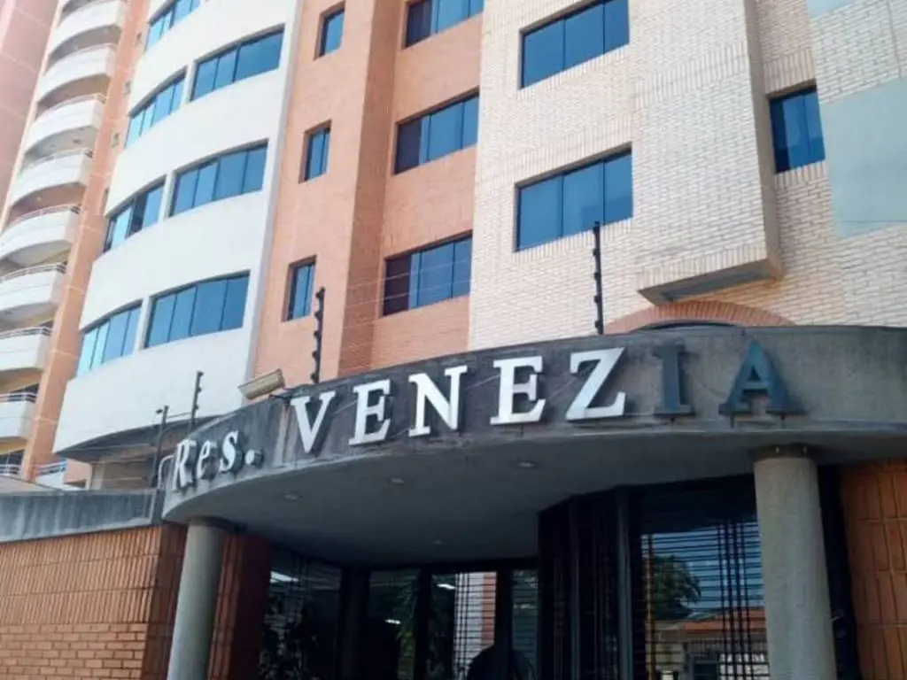 Apartamento en Parroquia Urbana San José, Valencia - 1