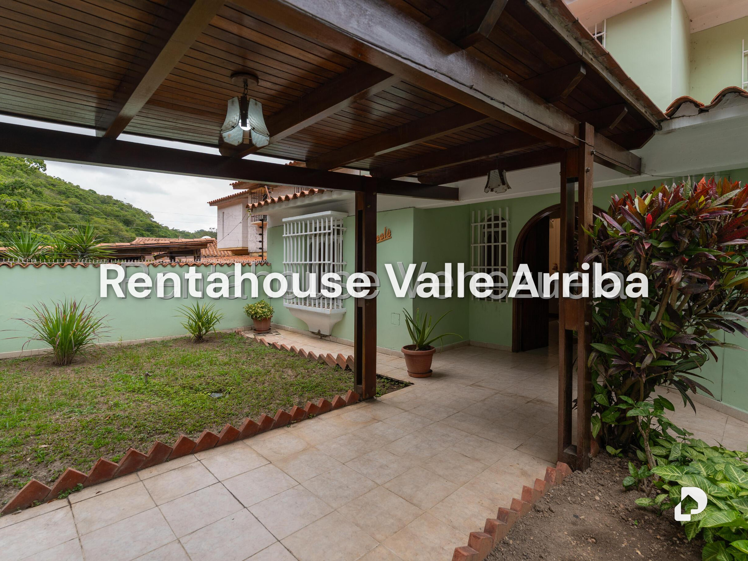 Casa en Alto Prado, Caracas – 2
