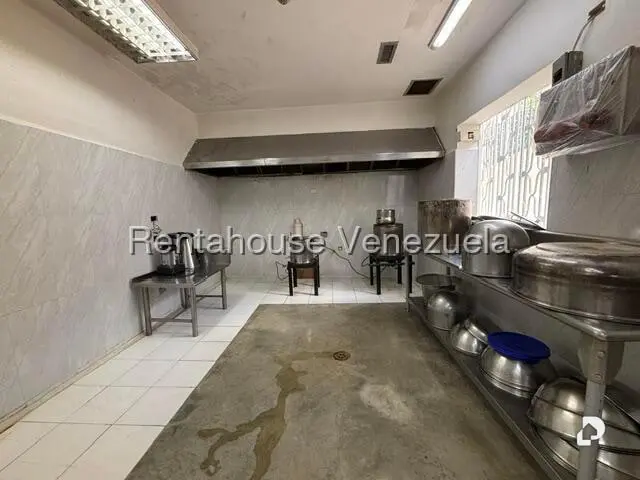 Casa en La Florida, Caracas – 16