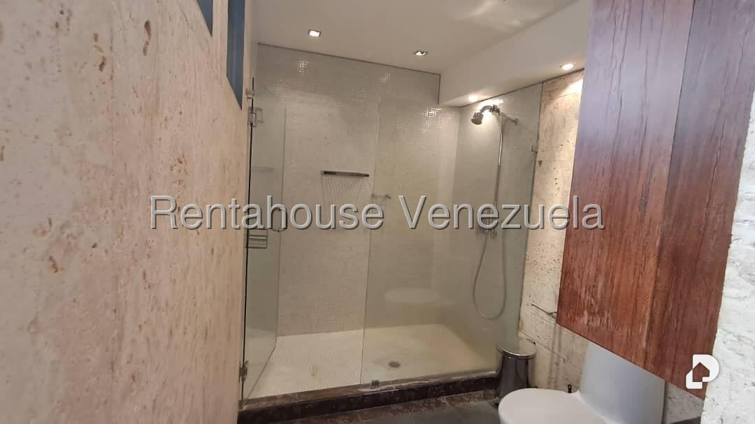 Apartamento en Colinas de Valle Arriba, Caracas