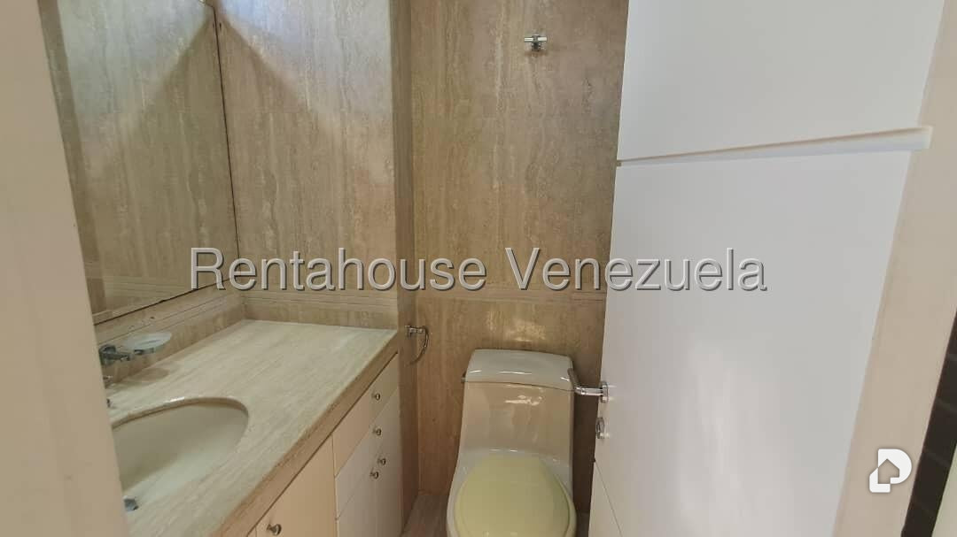 Apartamento en Colinas de Valle Arriba, Caracas