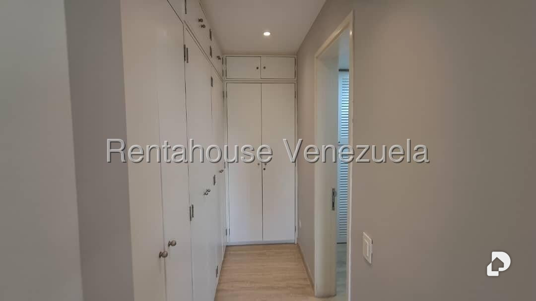 Apartamento en Colinas de Valle Arriba, Caracas
