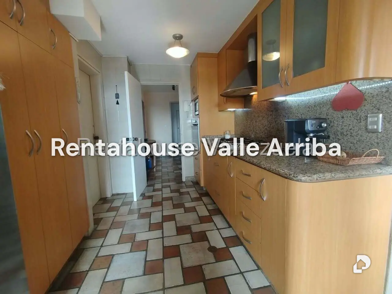 Apartamento en Cerro Verde, Caracas – 10