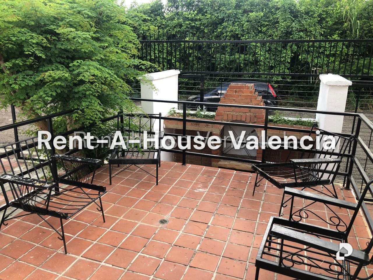 Apartamento en Sabana Larga, Valencia – 2