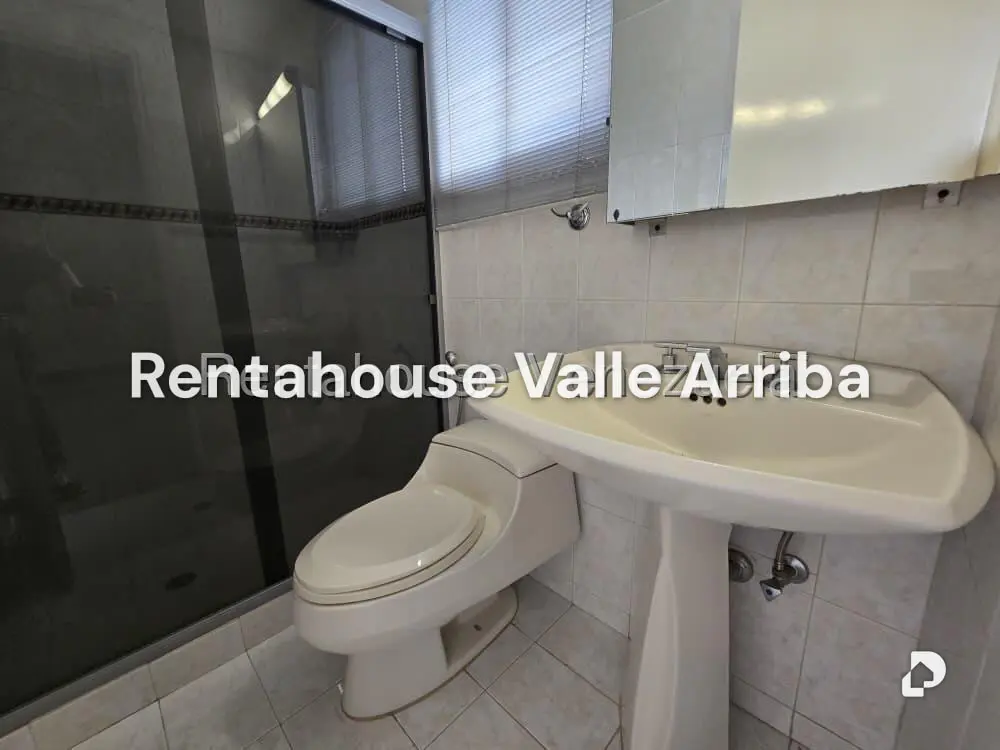 Apartamento en Cumbres de Curumo, Caracas – 29
